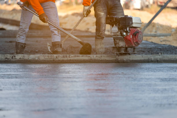 Best Concrete Demolition Services in Green Tree, PA